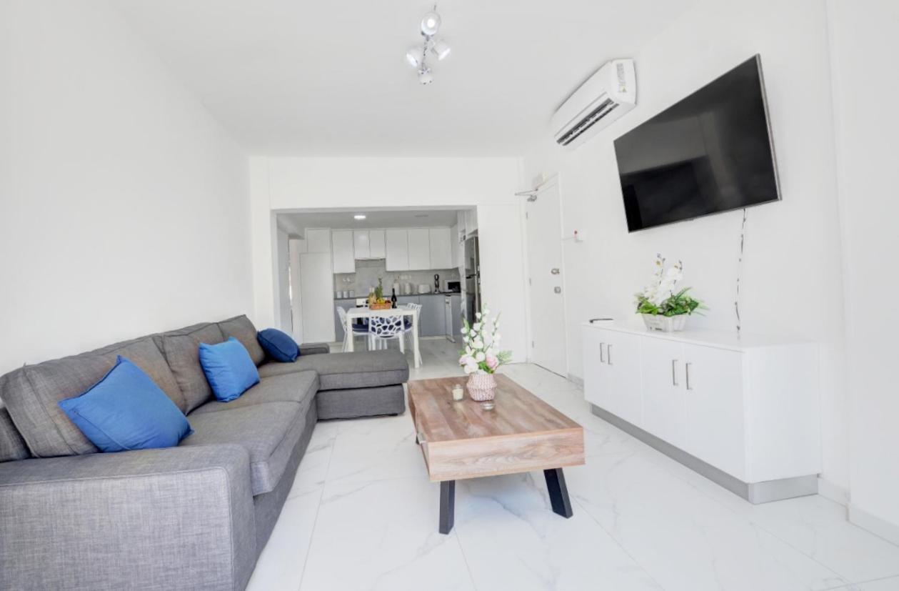 Myhome Delux, Ayia Napa 3 Bedroom With Pool Dış mekan fotoğraf